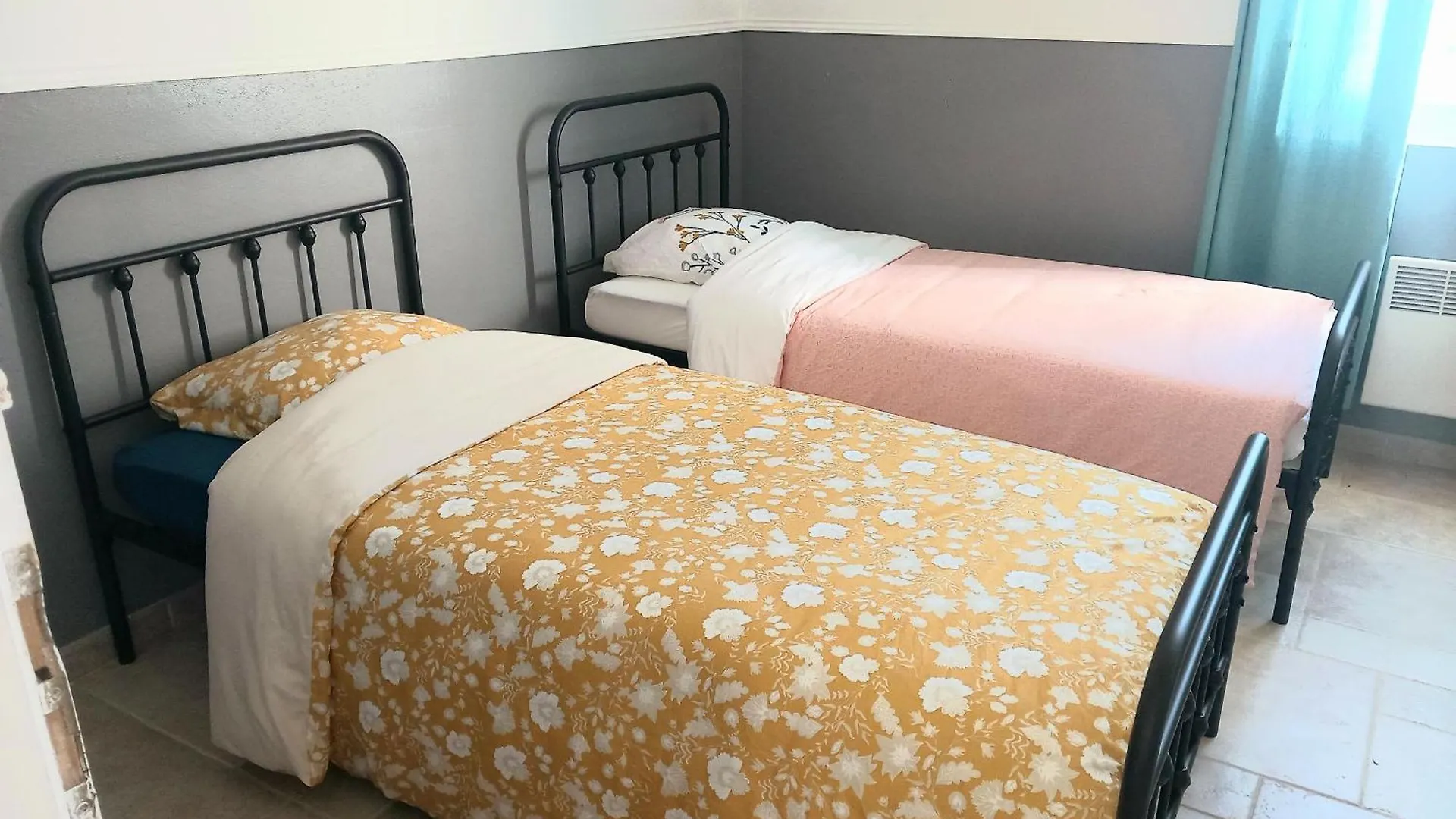 Holiday home Villa Avec Piscine Privee. Dauphin